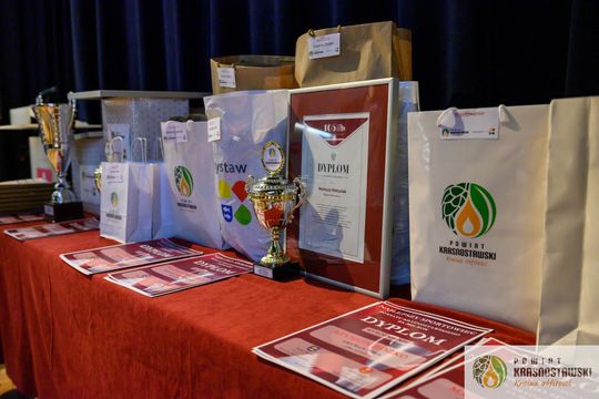 Powiat krasnostawski. Gala Mistrzów Sportu 2024. Najlepsi sportowcy nagrodzeni [GALERIA ZDJĘĆ]