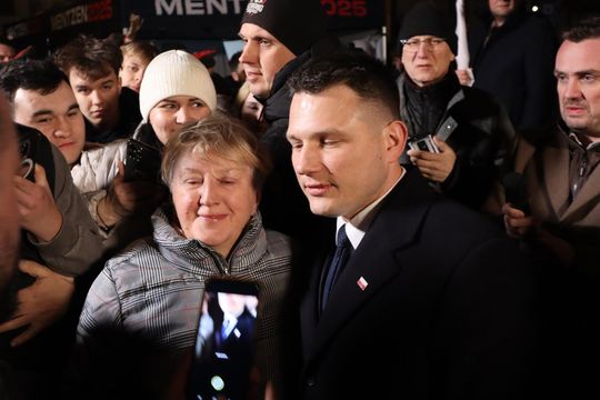 Tłumy podczas spotkania ze Sławomirem Mentzenem w Krasnymstawie [GALERIA ZDJĘĆ]