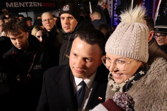 Tłumy podczas spotkania ze Sławomirem Mentzenem w Krasnymstawie [GALERIA ZDJĘĆ]