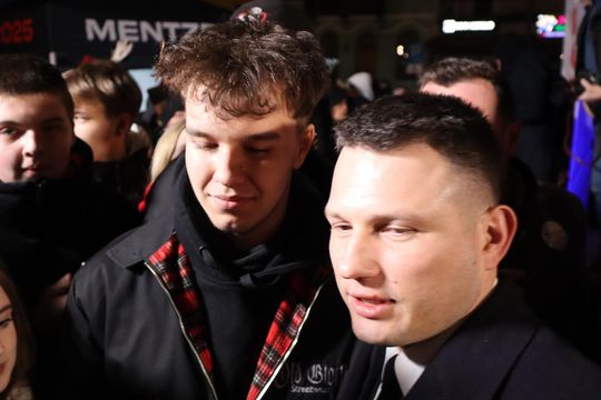 Tłumy podczas spotkania ze Sławomirem Mentzenem w Krasnymstawie [GALERIA ZDJĘĆ]