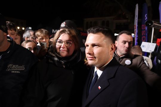 Tłumy podczas spotkania ze Sławomirem Mentzenem w Krasnymstawie [GALERIA ZDJĘĆ]