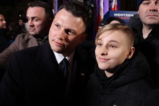 Tłumy podczas spotkania ze Sławomirem Mentzenem w Krasnymstawie [GALERIA ZDJĘĆ]