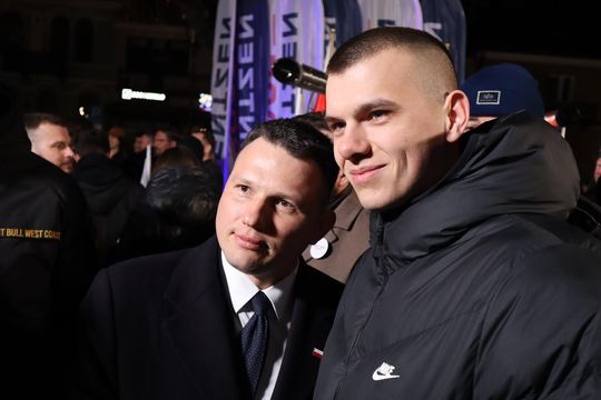 Tłumy podczas spotkania ze Sławomirem Mentzenem w Krasnymstawie [GALERIA ZDJĘĆ]