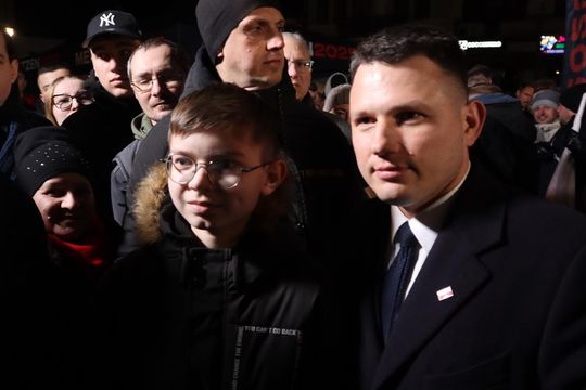 Tłumy podczas spotkania ze Sławomirem Mentzenem w Krasnymstawie [GALERIA ZDJĘĆ]