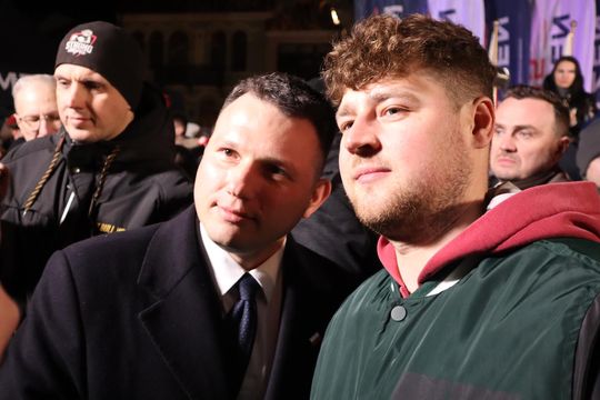 Tłumy podczas spotkania ze Sławomirem Mentzenem w Krasnymstawie [GALERIA ZDJĘĆ]