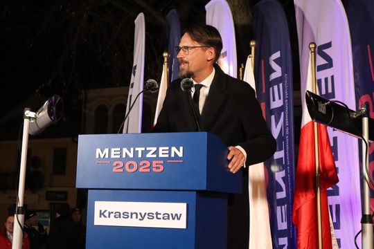 Tłumy podczas spotkania ze Sławomirem Mentzenem w Krasnymstawie [GALERIA ZDJĘĆ]