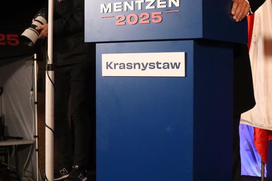 Tłumy podczas spotkania ze Sławomirem Mentzenem w Krasnymstawie [GALERIA ZDJĘĆ]