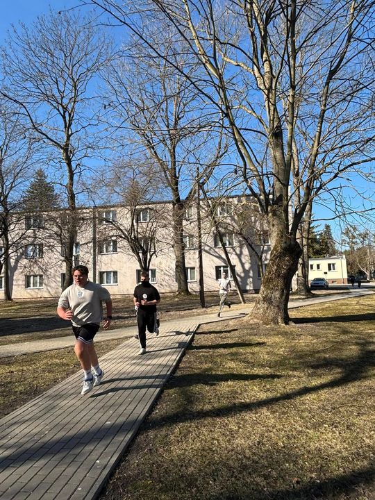 Bieg Pamięci Żołnierzy Wyklętych w szkole w Okszowie [GALERIA ZDJĘĆ]