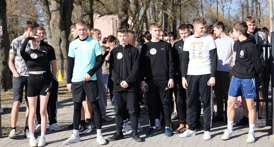 Bieg Pamięci Żołnierzy Wyklętych w szkole w Okszowie [GALERIA ZDJĘĆ]