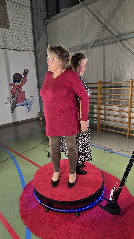 Dzień Kobiet w Siedliszczu. Były goździki i koncert K.A.S.A. [GALERIA ZDJĘĆ]