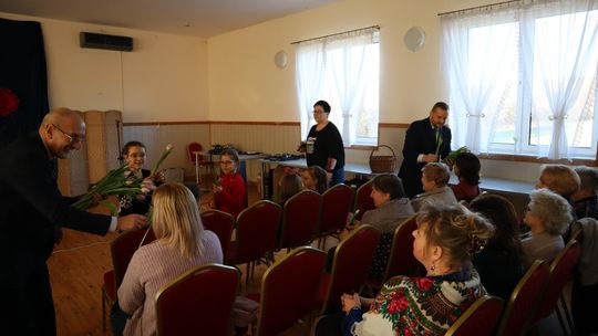 Dzień Kobiet w gminie Rudnik. Było dużo atrakcji [GALERIA ZDJĘĆ]