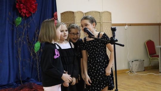 Dzień Kobiet w gminie Rudnik. Było dużo atrakcji [GALERIA ZDJĘĆ]