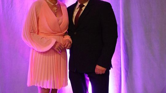 Dzień Kobiet w Leśniowicach. Pani bawiły się z zespołem Cookies Band cz. II [GALERIA ZDJĘĆ]