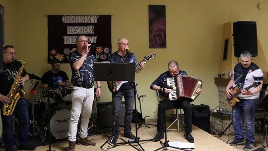 Gm. Białopole. Gminny Dzień Kobiet w świetlicy w Raciborowicach–Kolonii [GALERIA ZDJĘĆ]