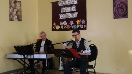 Gm. Białopole. Gminny Dzień Kobiet w świetlicy w Raciborowicach–Kolonii [GALERIA ZDJĘĆ]