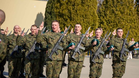 Ślubowanie w 19 Lubelskiej Brygadzie Zmechanizowanej [GALERIA ZDJĘĆ]