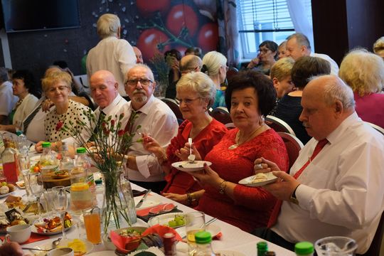 Chełm. Stowarzyszenie Emerytów i Rencistów Policyjnych świętowało Dzień Kobiet [GALERIA ZDJĘĆ]