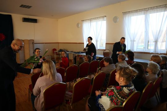 Dzień Kobiet w gminie Rudnik. Było dużo atrakcji [GALERIA ZDJĘĆ]
