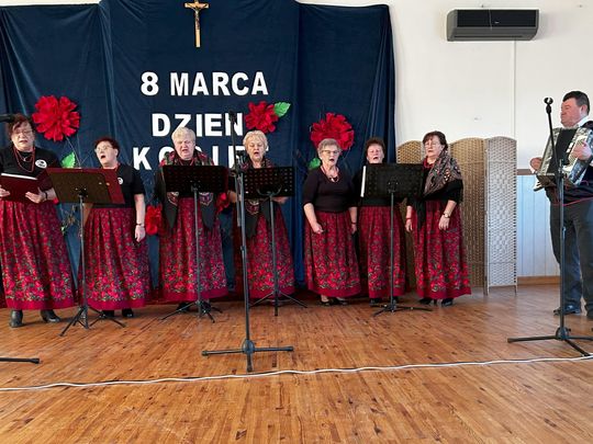 Dzień Kobiet w gminie Rudnik. Było dużo atrakcji [GALERIA ZDJĘĆ]