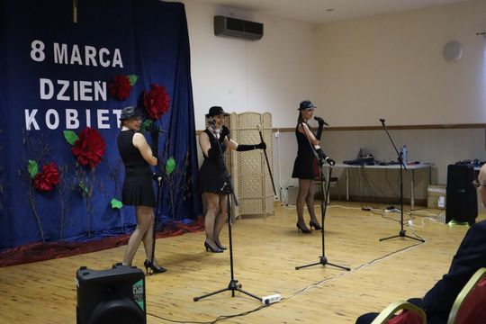 Dzień Kobiet w gminie Rudnik. Było dużo atrakcji [GALERIA ZDJĘĆ]