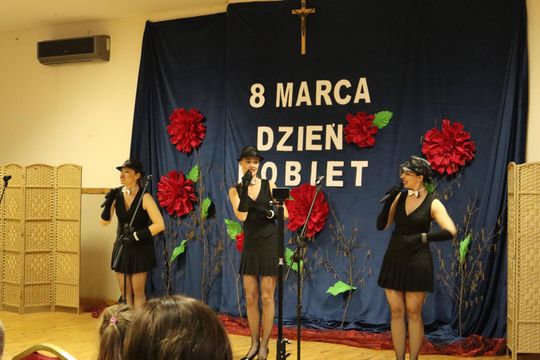 Dzień Kobiet w gminie Rudnik. Było dużo atrakcji [GALERIA ZDJĘĆ]