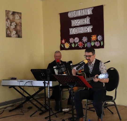 Gm. Białopole. Gminny Dzień Kobiet w świetlicy w Raciborowicach–Kolonii [GALERIA ZDJĘĆ]