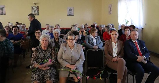 Gm. Białopole. Gminny Dzień Kobiet w świetlicy w Raciborowicach–Kolonii [GALERIA ZDJĘĆ]