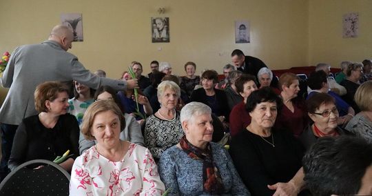 Gm. Białopole. Gminny Dzień Kobiet w świetlicy w Raciborowicach–Kolonii [GALERIA ZDJĘĆ]