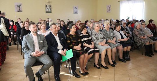 Gm. Białopole. Gminny Dzień Kobiet w świetlicy w Raciborowicach–Kolonii [GALERIA ZDJĘĆ]