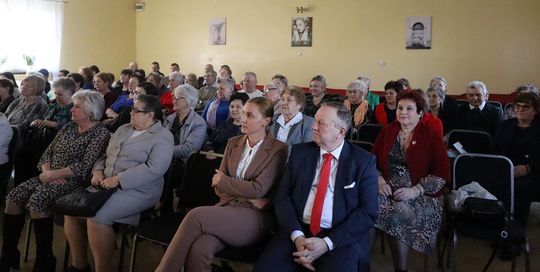 Gm. Białopole. Gminny Dzień Kobiet w świetlicy w Raciborowicach–Kolonii [GALERIA ZDJĘĆ]