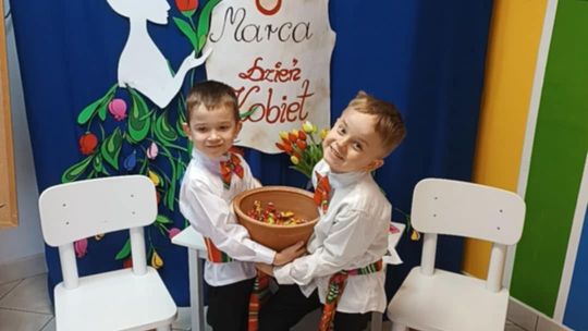 Chełm. Dzień Kobiet w Przedszkolu Miejskim nr 8 [GALERIA ZDJĘĆ]