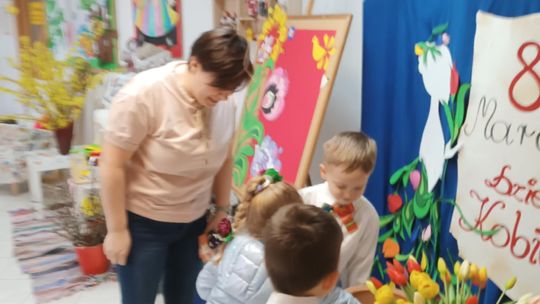 Chełm. Dzień Kobiet w Przedszkolu Miejskim nr 8 [GALERIA ZDJĘĆ]