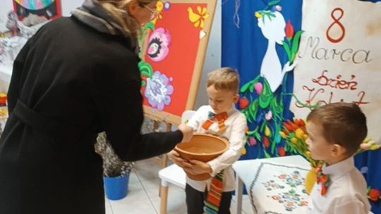 Chełm. Dzień Kobiet w Przedszkolu Miejskim nr 8 [GALERIA ZDJĘĆ]