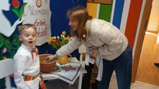 Chełm. Dzień Kobiet w Przedszkolu Miejskim nr 8 [GALERIA ZDJĘĆ]