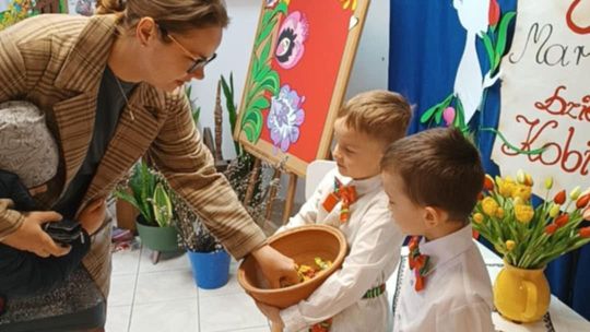 Chełm. Dzień Kobiet w Przedszkolu Miejskim nr 8 [GALERIA ZDJĘĆ]