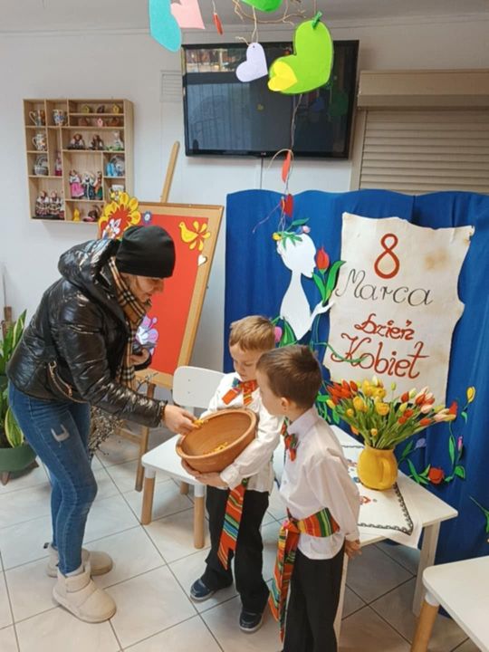 Chełm. Dzień Kobiet w Przedszkolu Miejskim nr 8 [GALERIA ZDJĘĆ]