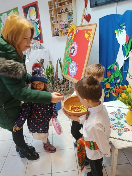 Chełm. Dzień Kobiet w Przedszkolu Miejskim nr 8 [GALERIA ZDJĘĆ]