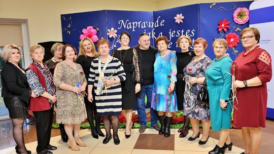 Gm. Wierzbica. Dzień Kobiet w Busównie [GALERIA ZDJĘĆ]