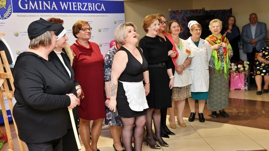Gm. Wierzbica. Dzień Kobiet w Busównie [GALERIA ZDJĘĆ]