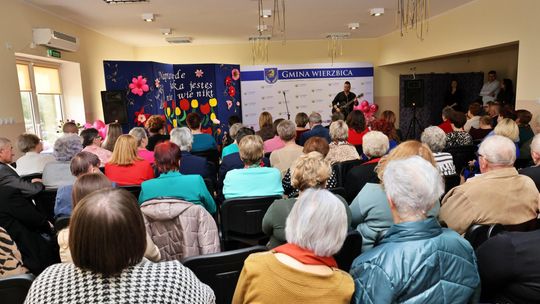 Gm. Wierzbica. Dzień Kobiet w Busównie [GALERIA ZDJĘĆ]