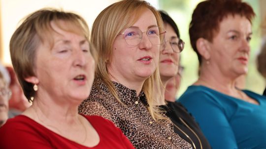 Gm. Wierzbica. Dzień Kobiet w Busównie [GALERIA ZDJĘĆ]