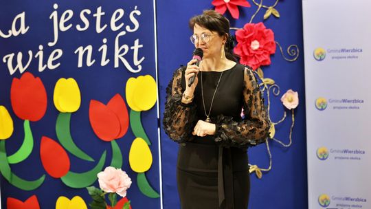 Gm. Wierzbica. Dzień Kobiet w Busównie [GALERIA ZDJĘĆ]