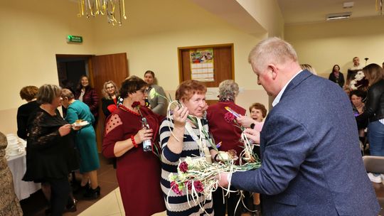 Gm. Wierzbica. Dzień Kobiet w Busównie [GALERIA ZDJĘĆ]