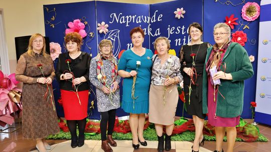 Gm. Wierzbica. Dzień Kobiet w Busównie [GALERIA ZDJĘĆ]