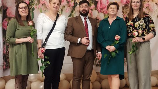 Gminny Dzień Kobiet w Woli Uhruskiej [GALERIA ZDJĘĆ]