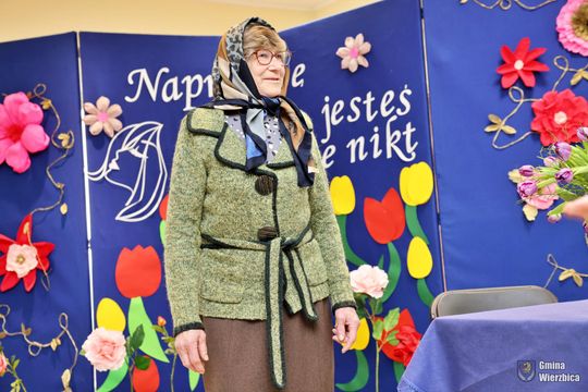 Gm. Wierzbica. Dzień Kobiet w Busównie [GALERIA ZDJĘĆ]