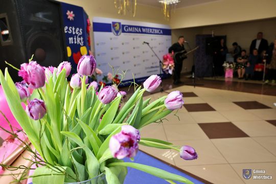 Gm. Wierzbica. Dzień Kobiet w Busównie [GALERIA ZDJĘĆ]