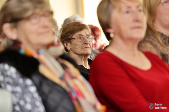 Gm. Wierzbica. Dzień Kobiet w Busównie [GALERIA ZDJĘĆ]