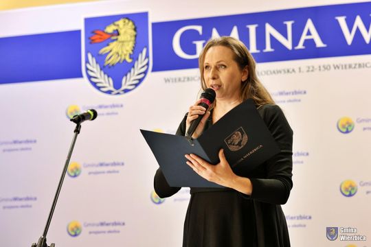 Gm. Wierzbica. Dzień Kobiet w Busównie [GALERIA ZDJĘĆ]