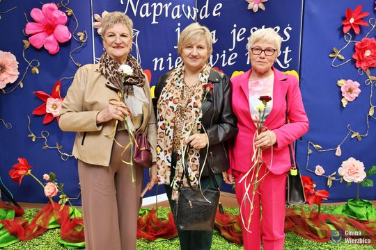 Gm. Wierzbica. Dzień Kobiet w Busównie [GALERIA ZDJĘĆ]